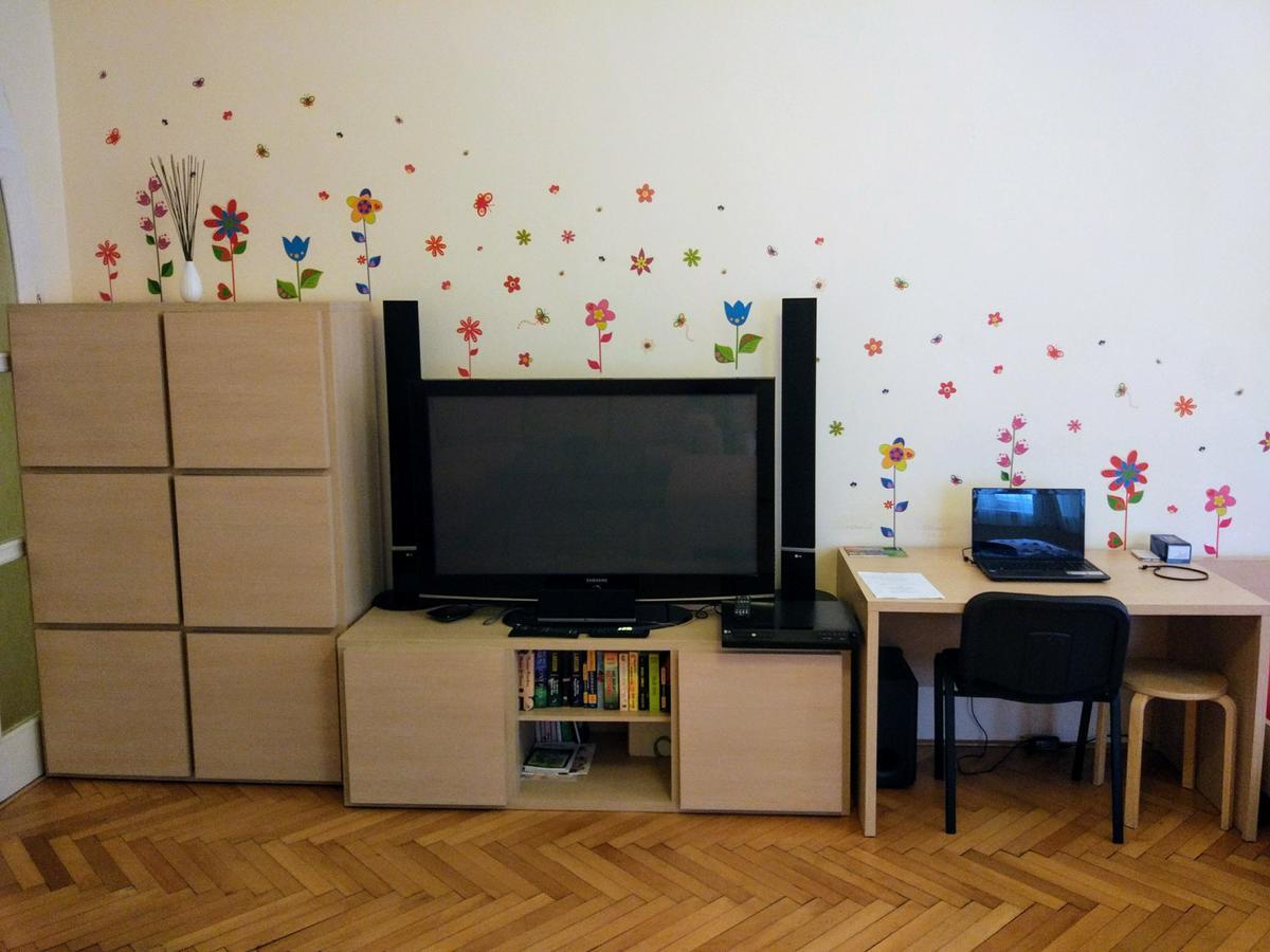 Apartments Tynska 7 Прага Екстериор снимка