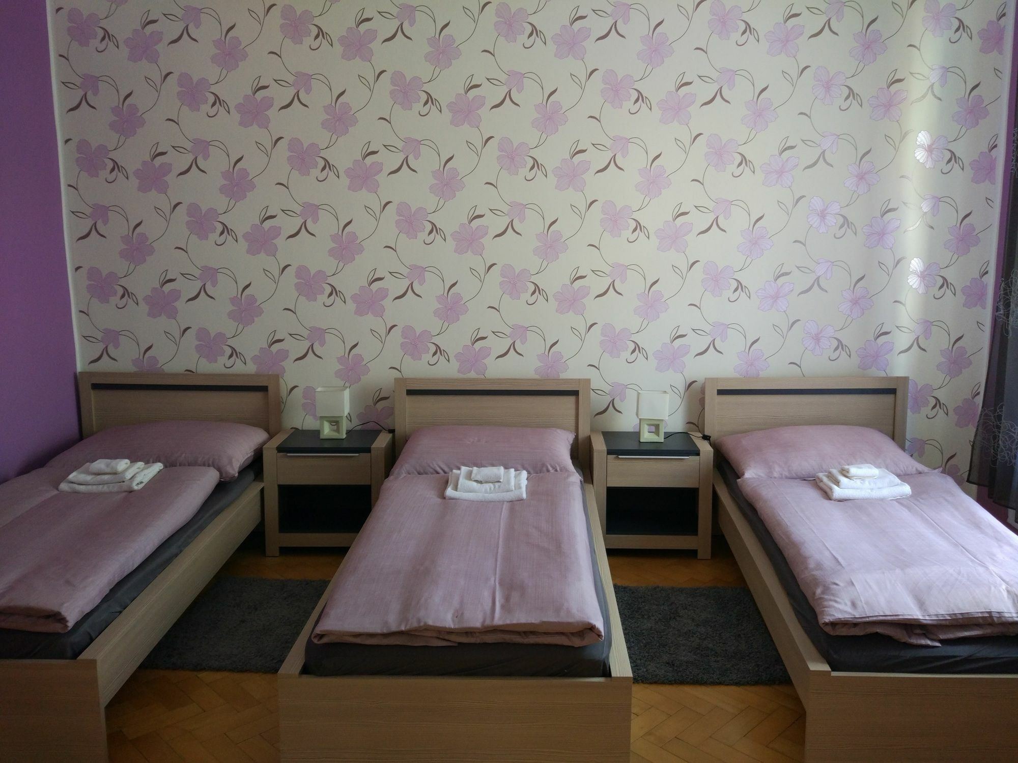 Apartments Tynska 7 Прага Екстериор снимка