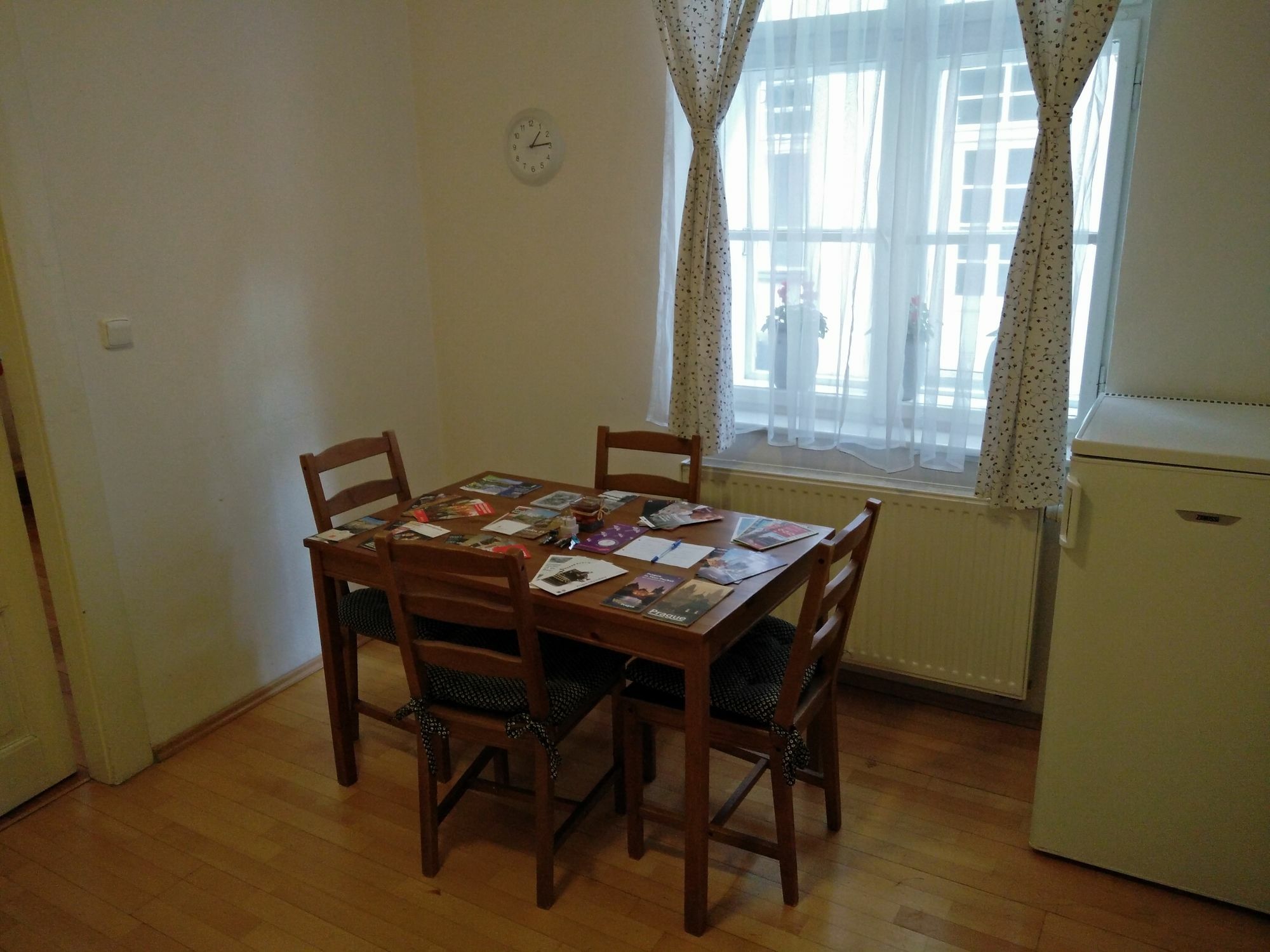 Apartments Tynska 7 Прага Екстериор снимка